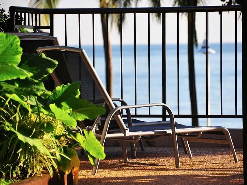 Waters Edge The Strand Townsville Hotel